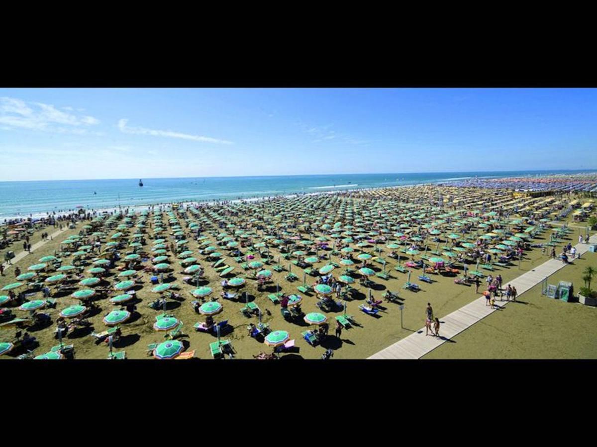 Beautiful Apartment Close To Bibione Beach - Beahost Экстерьер фото
