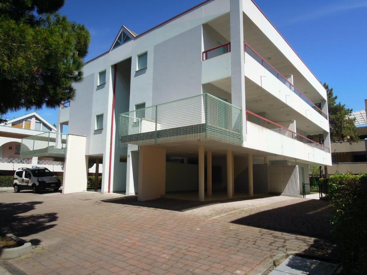 Beautiful Apartment Close To Bibione Beach - Beahost Экстерьер фото